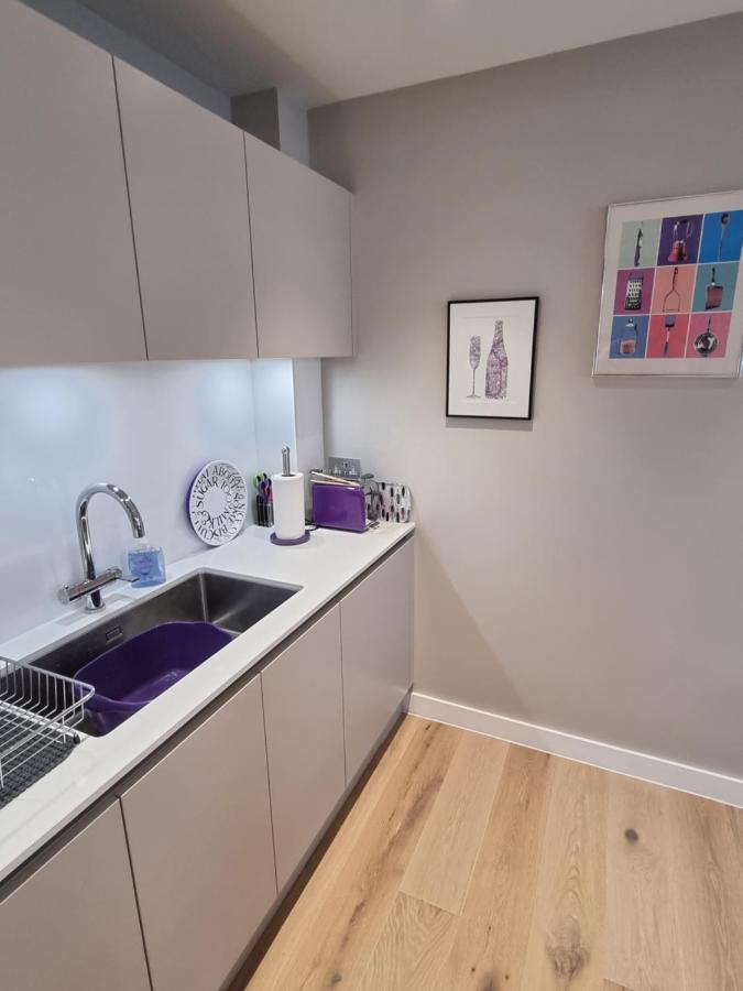 The Danbury, Lower Borough Walls Apartment *